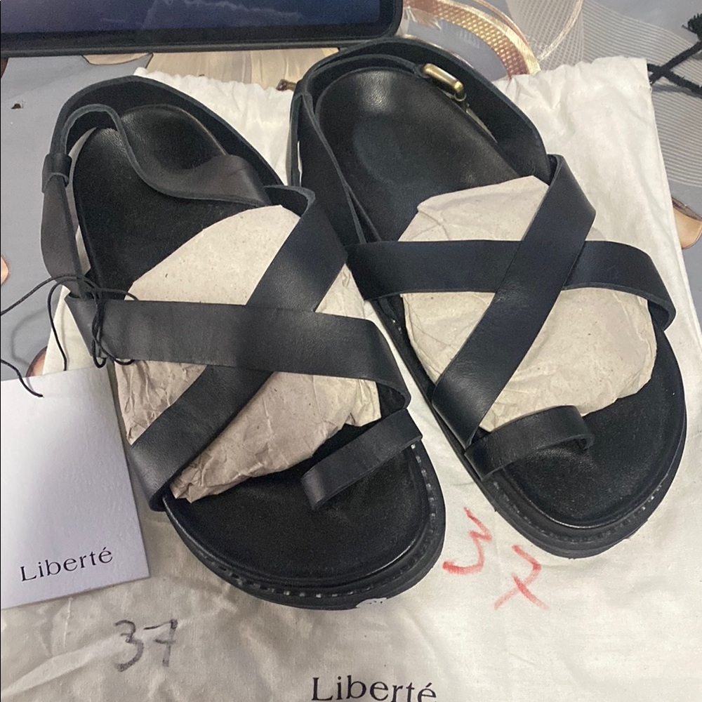 Black Women's Sandals